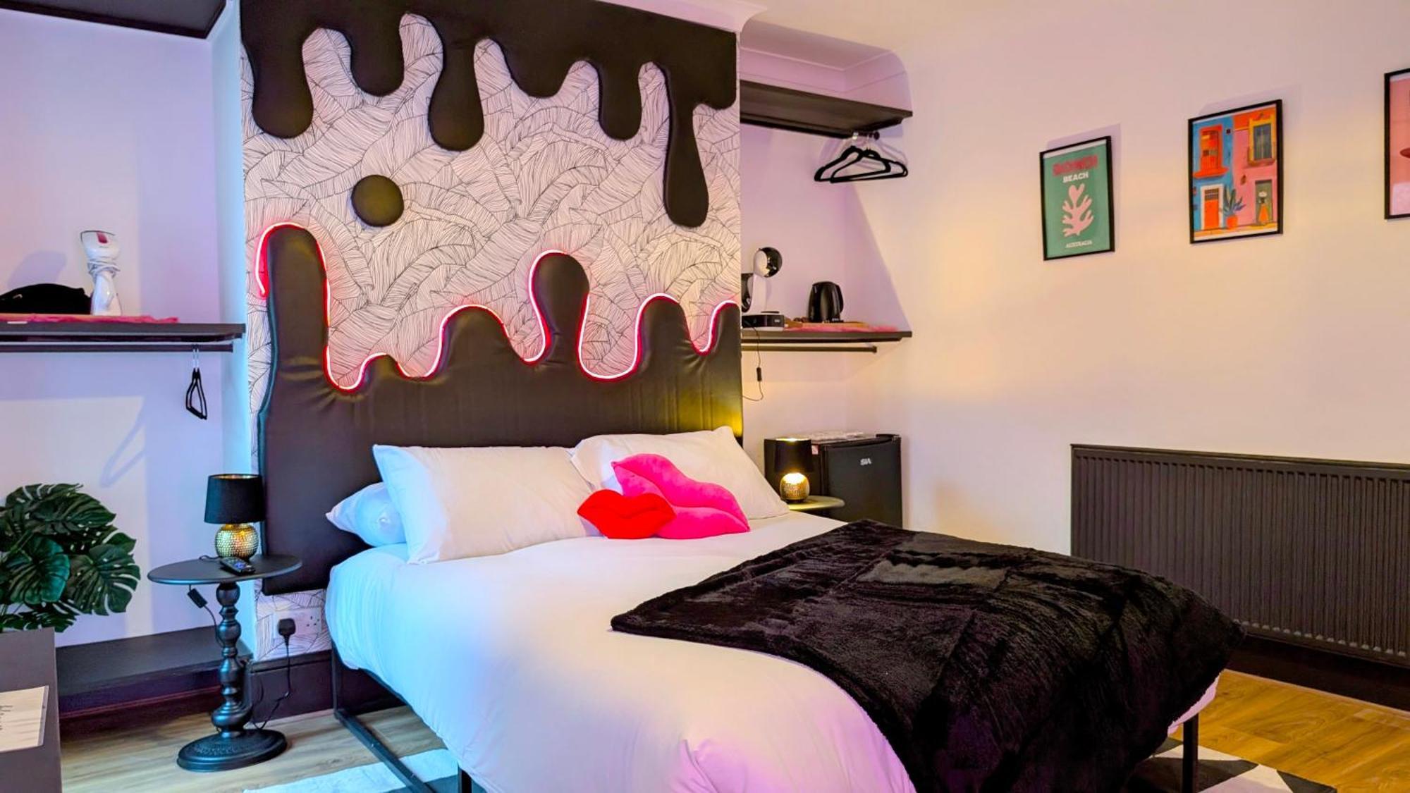 Innit Vibes Hotel Brighton